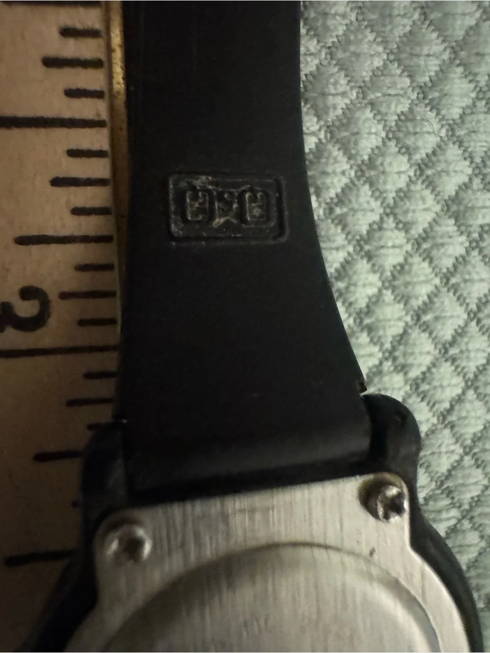 Q&Q Black and Gold Analog Quartz Watch for Everyday Wear